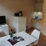 Weingut Gobel-schausten * Ernst