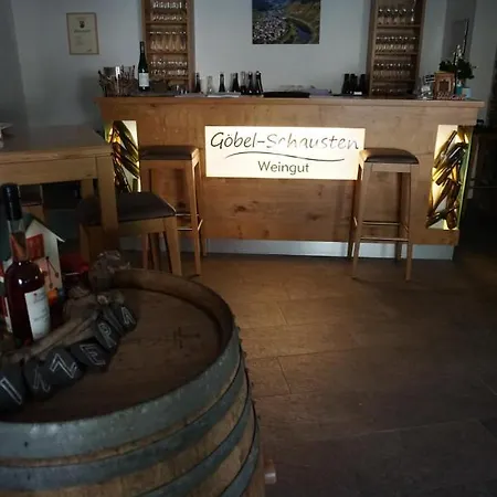 아파트 Weingut Gobel-schausten 에른스트
