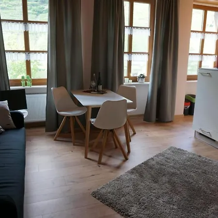 Weingut Gobel-schausten 恩斯特