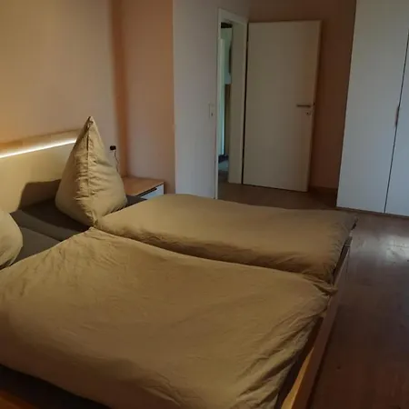 公寓 Weingut Gobel-schausten 恩斯特